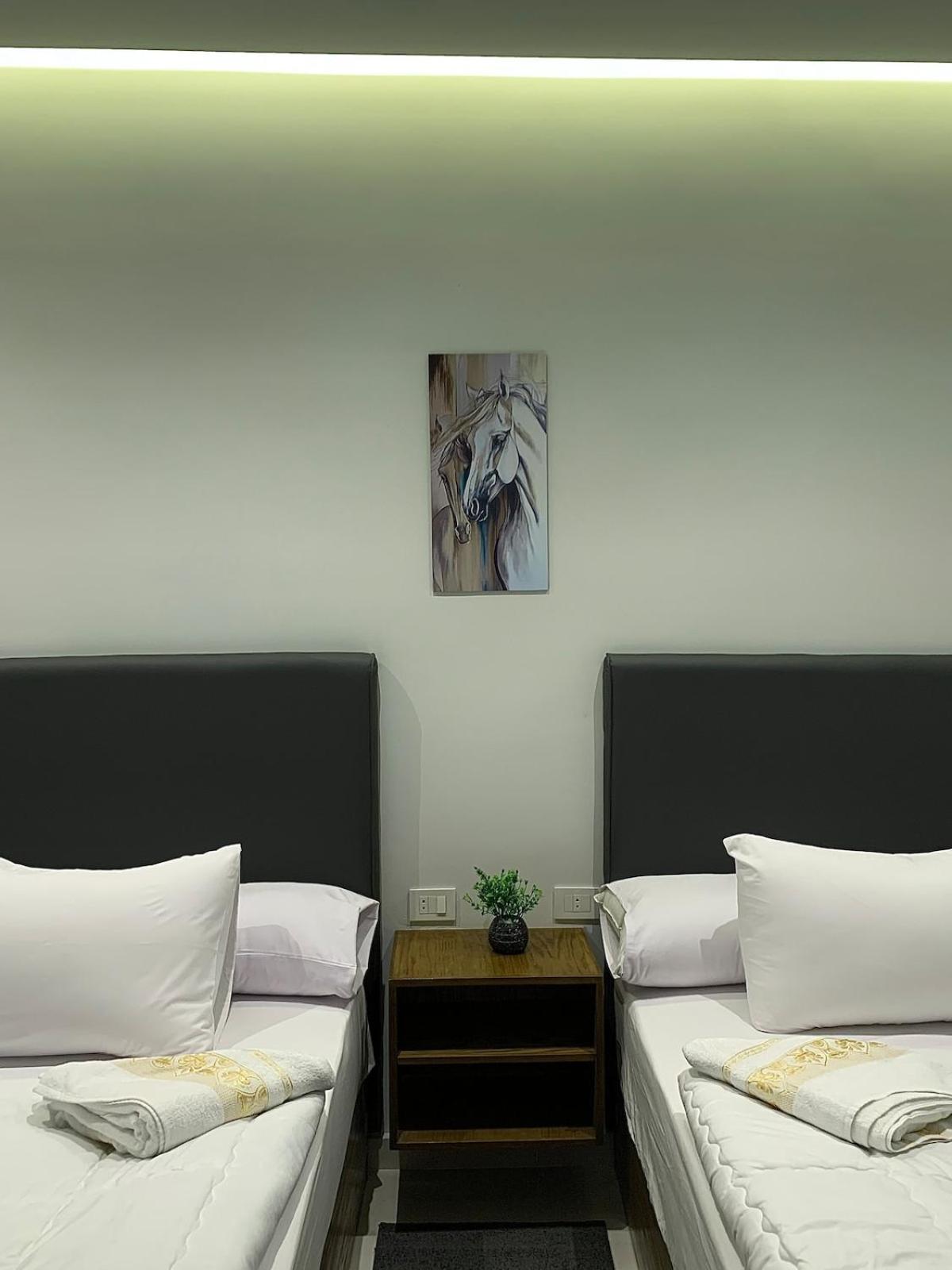 Dhb Downtown Vista 91b * Cairo